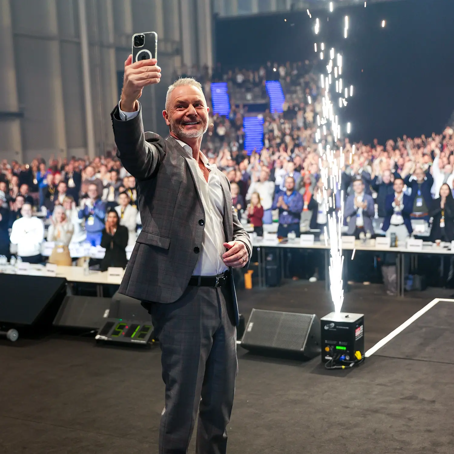 Kostenloses Webinar mit Dirk Kreuter – Jetzt anmelden und Verkaufs-Strategien lernen