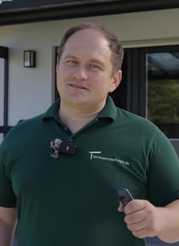 Konstantin Weiss